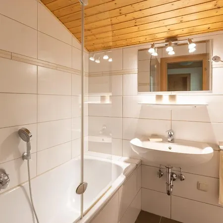 Haus Sonnblick شقة أبتيناو